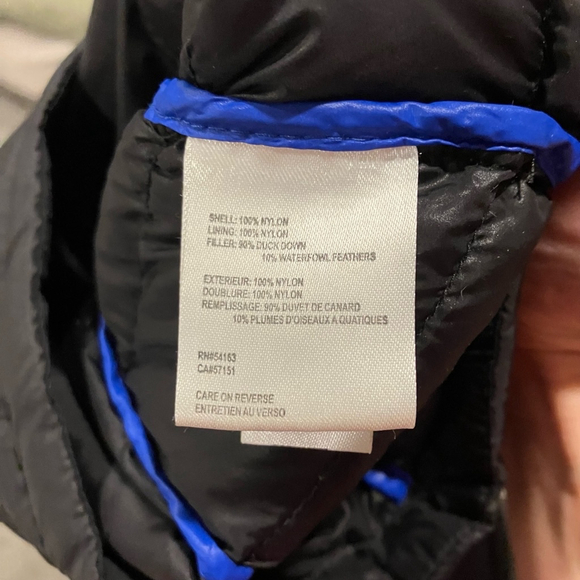Calvin Klein Packable Puffer Jacket - Picture 8 of 8